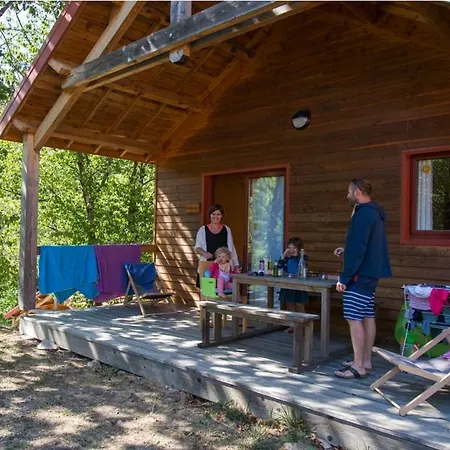 Chalet Les Chataigniers Du Pourcharesse
